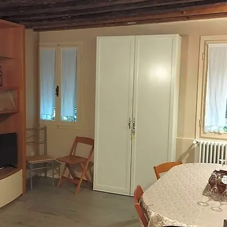 Ca Lirica -peace Of Mind Just A Few Steps From St. Marks Square 2* 威尼斯