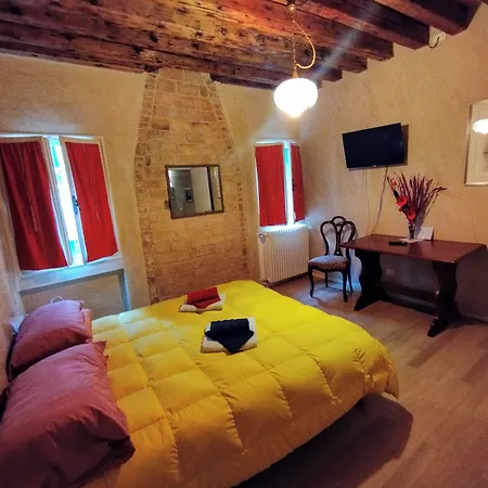 Ca Lirica -peace Of Mind Just A Few Steps From St. Marks Square 호텔 2*
